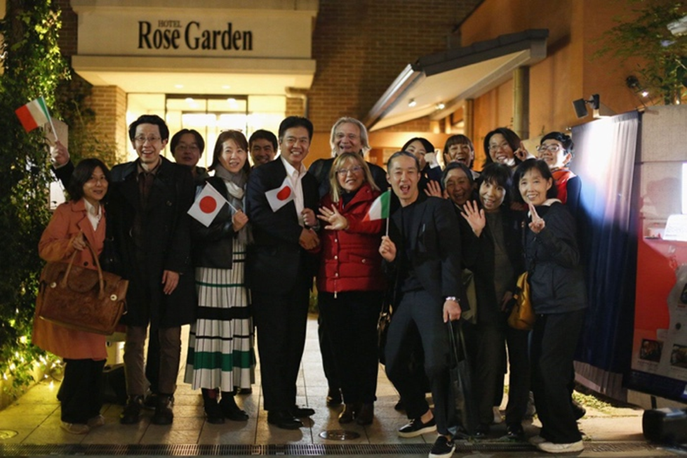 Italia–Giappone: Vincenza Palmieri porta lo Specialista della Famiglia al Paese del Sol Levante — la rete dei Diritti Umani si allarga