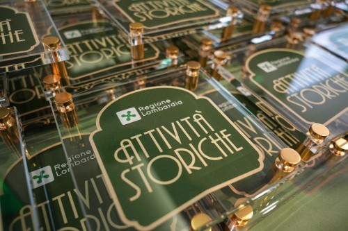 Lombardia premia 76 nuove attività storiche