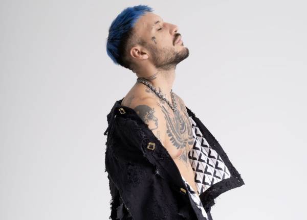 Fred De Palma racconta i suoi demoni in Adrenalina, il nuovo singolo in uscita il 31 marzo