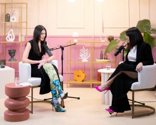 Giulia Salemi debutta con successo nel mondo dei podcast: Non lo faccio x moda